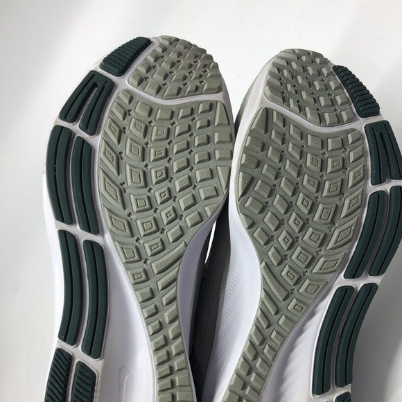 Mens Nike Air Zoom Pegasus 38 Eagles Grey/Black/Blue DJ0824-001 USED Size 9 - Picture 9 of 10